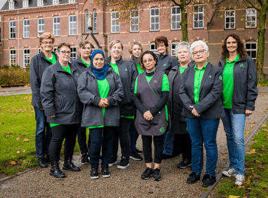 Csu schoonmaak team in de schijnwerper prisma