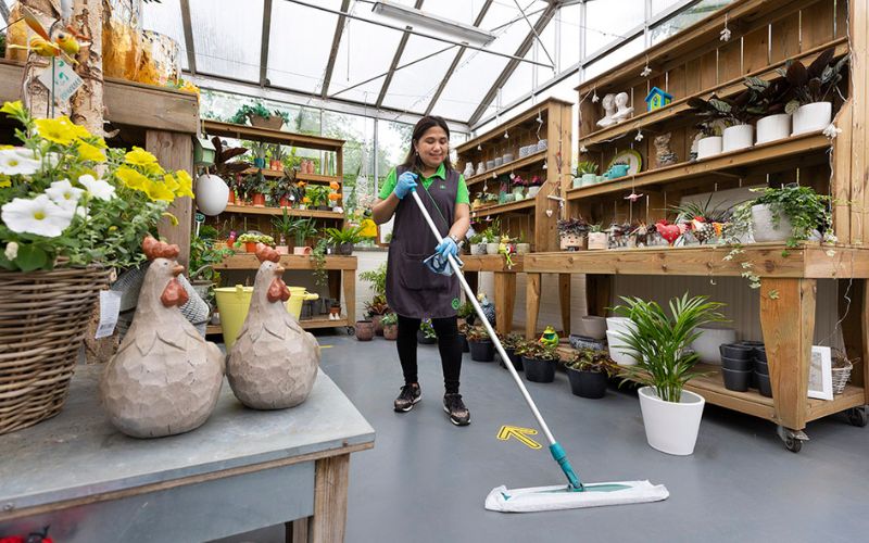 Schoonmaak retail