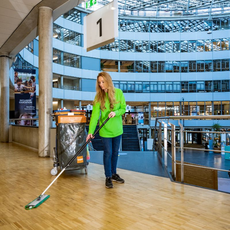 Schoonmaken in het onderwijs