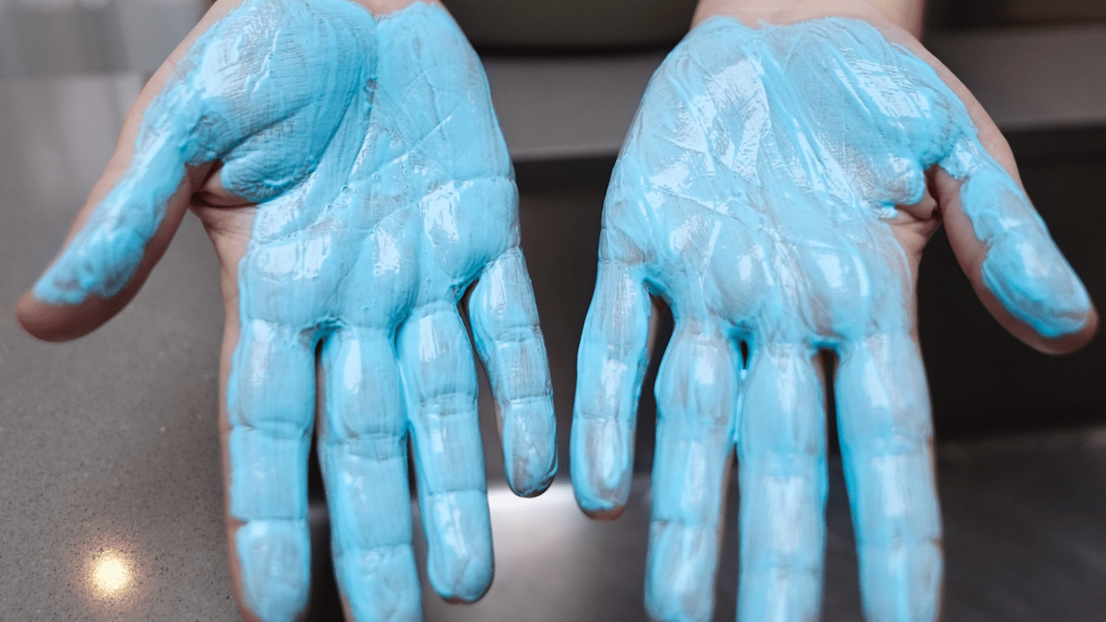 Seesoap gekleurde handzeep hand hygiene handen wassen