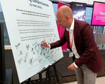 Ondertekening ‘Gelijke Kansen’ verklaring